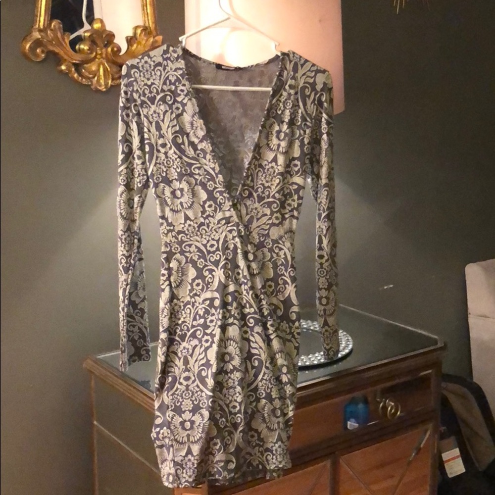 Missguided deep plunge dress size 2